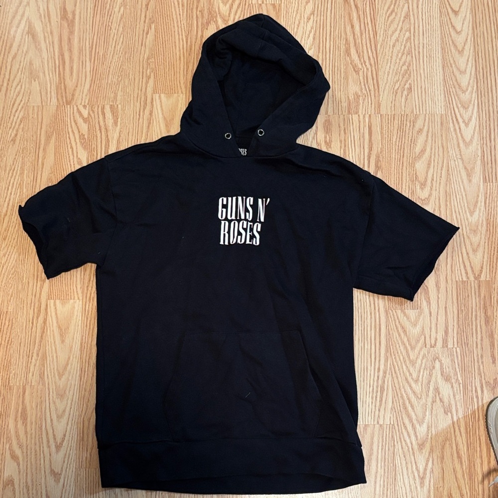 Guns N' Roses Black Short-Sleeve Hoodie